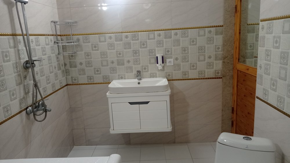 مجتمع هتل ازادی