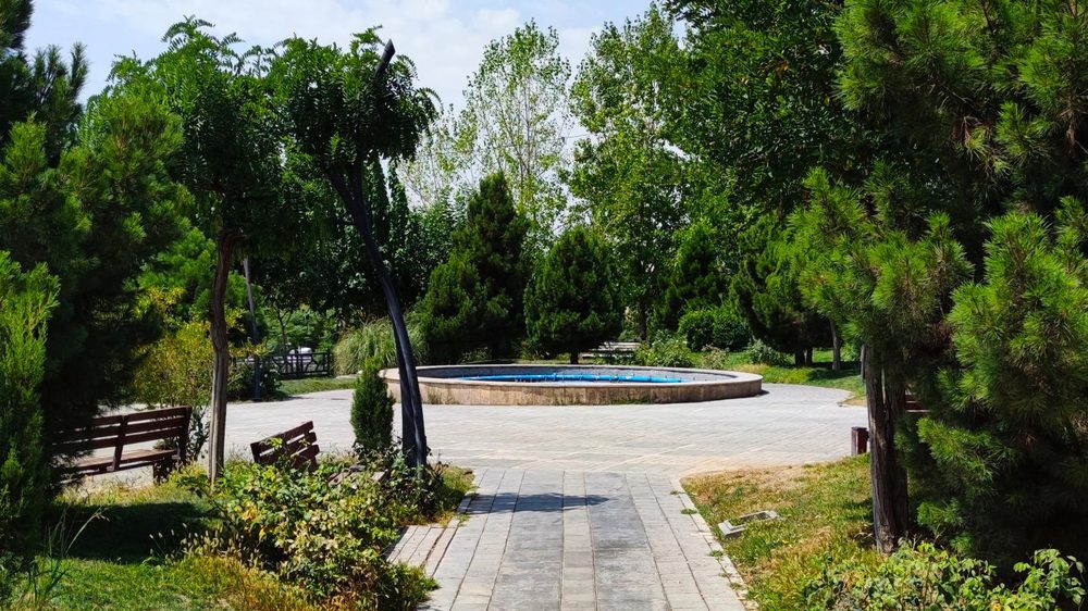 بوستان فادیا