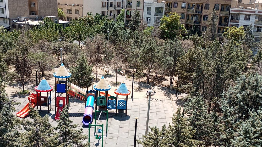 بوستان ساناز