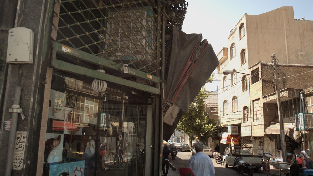 ازمایشگاه تشخیص طبی اقبال