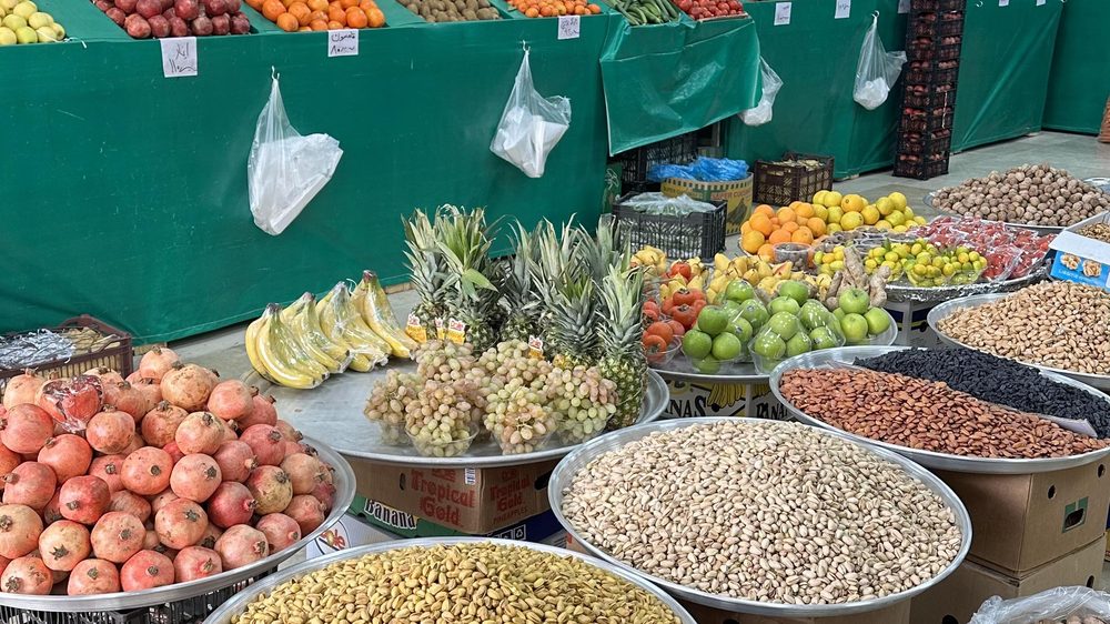 میوه فروش حاجی ارزونی