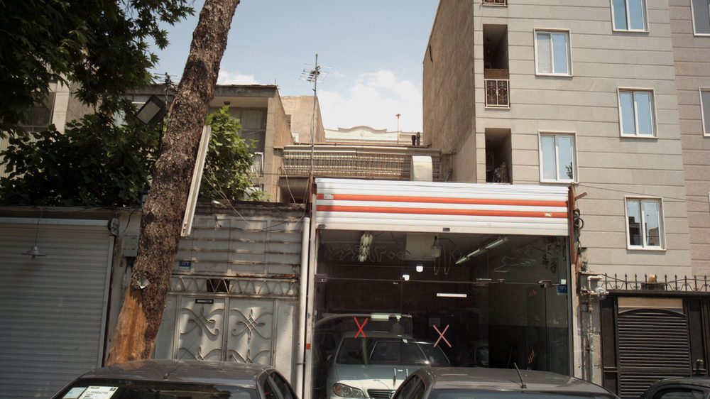 نمایشگاه اتومبیل