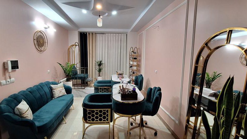 سالن زیبایی رزا بیوتی