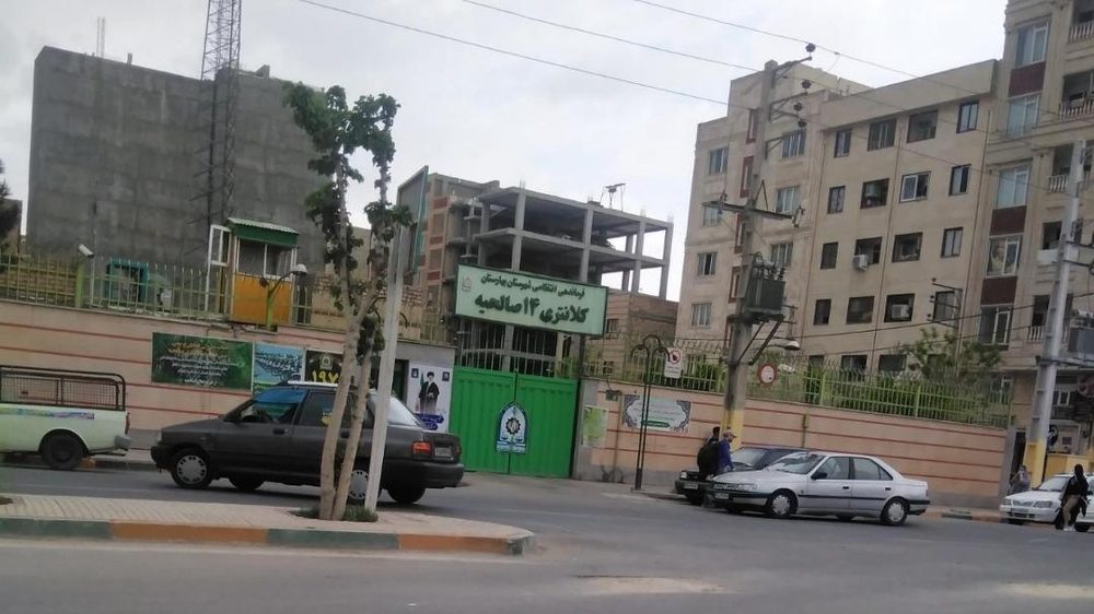 پلیس + ده