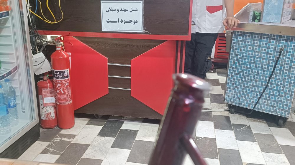 رستوران کباب سنتی اصلی بناب