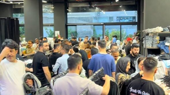 فروشگاه پوشاک امیر برشکا