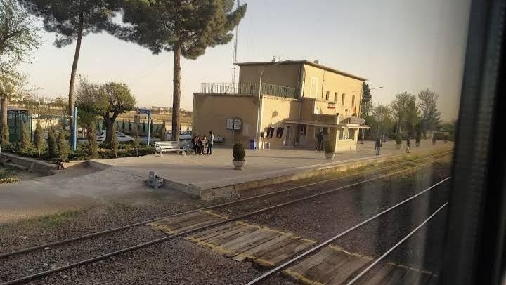 ایستگاه راه اهن اسلامشهر