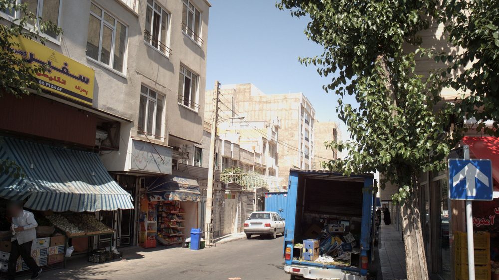اموزشگاه زبان سفیر اکام مهر