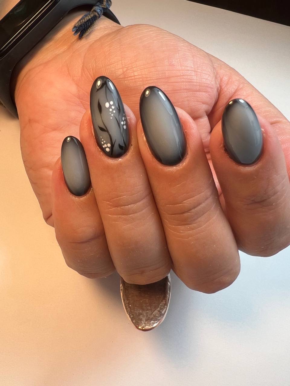 سالن زیبایی و سولاریوم ماه بیوتی