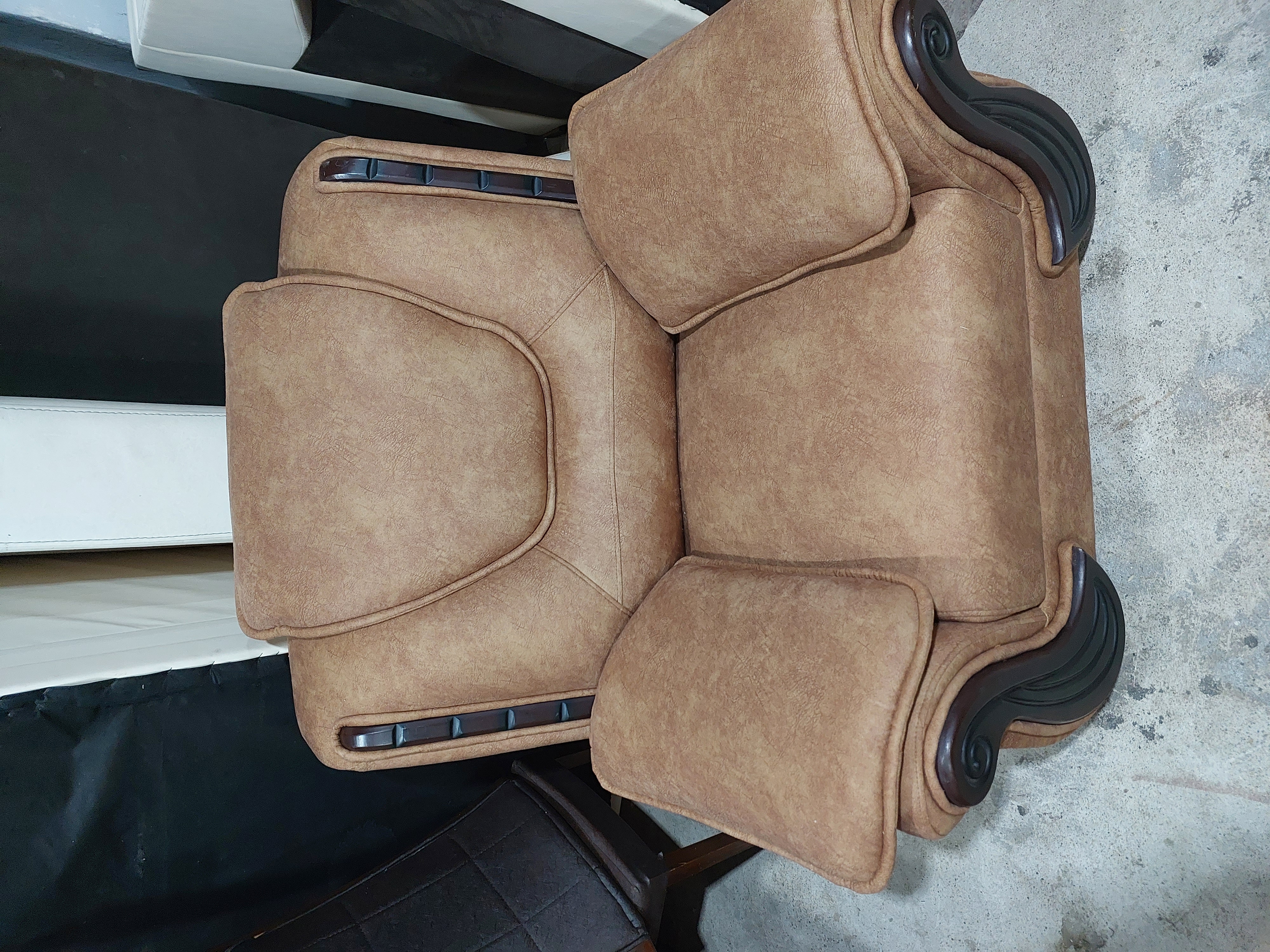 تعمیرات مبلمان زاهدی