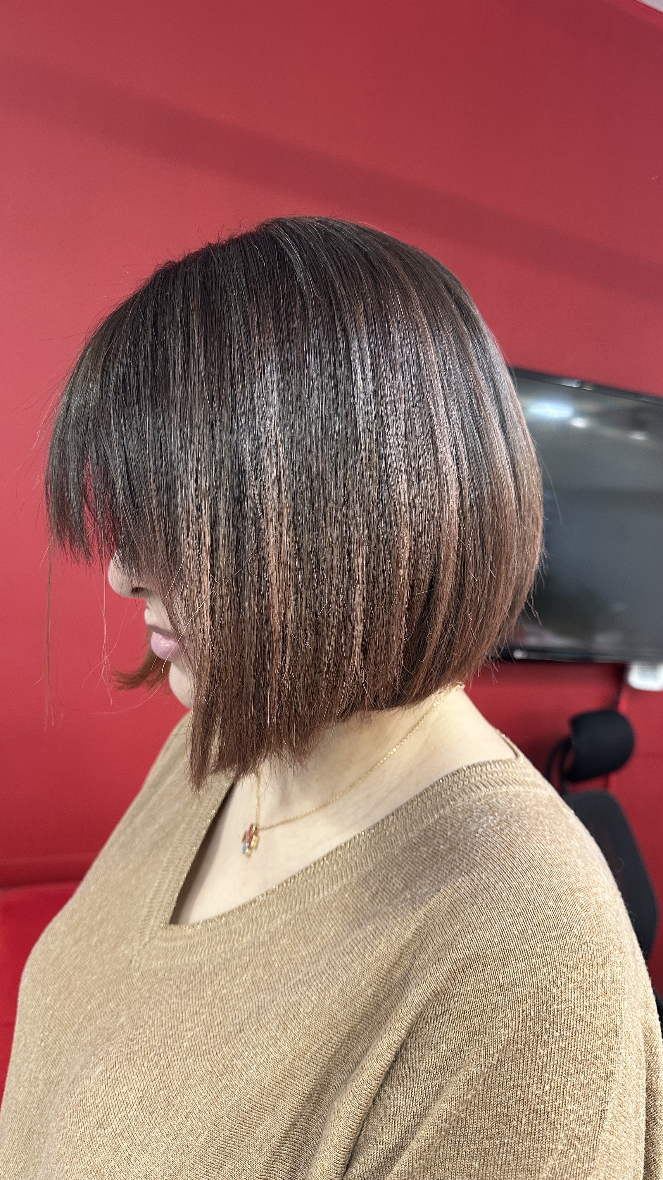 سالن زیبایی Red Beauty