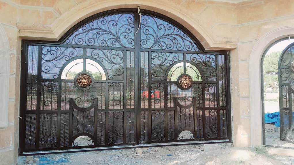 گروه صنعتی حق شنو