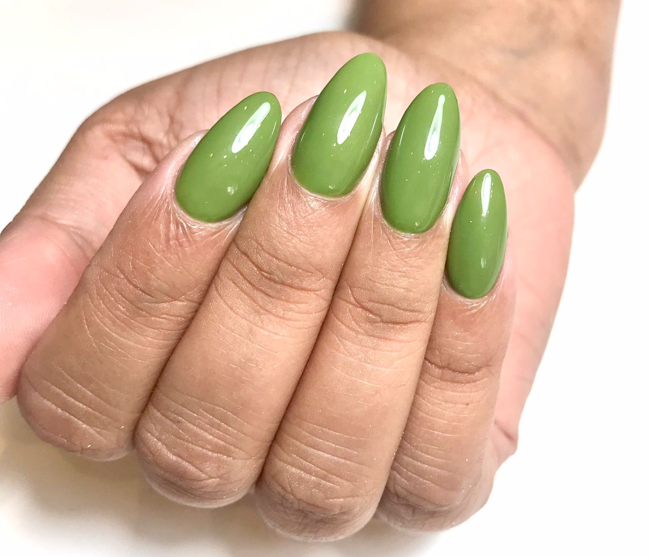 خدمات زیبایی ناخن الناز