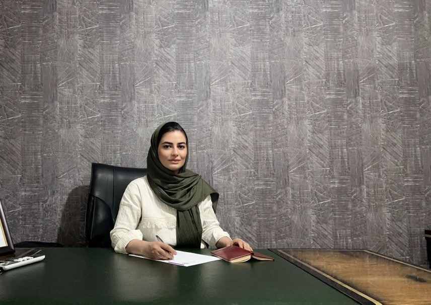 فیروزه عظیمی وکیل پایه یک دادگستری