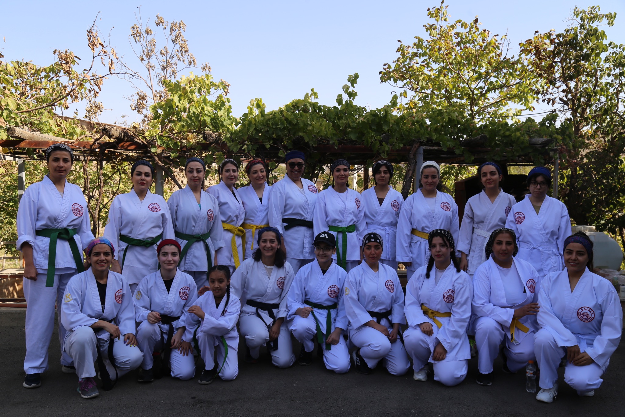 باشگاه دفاع شخصی کاتِدا ( بانوان )