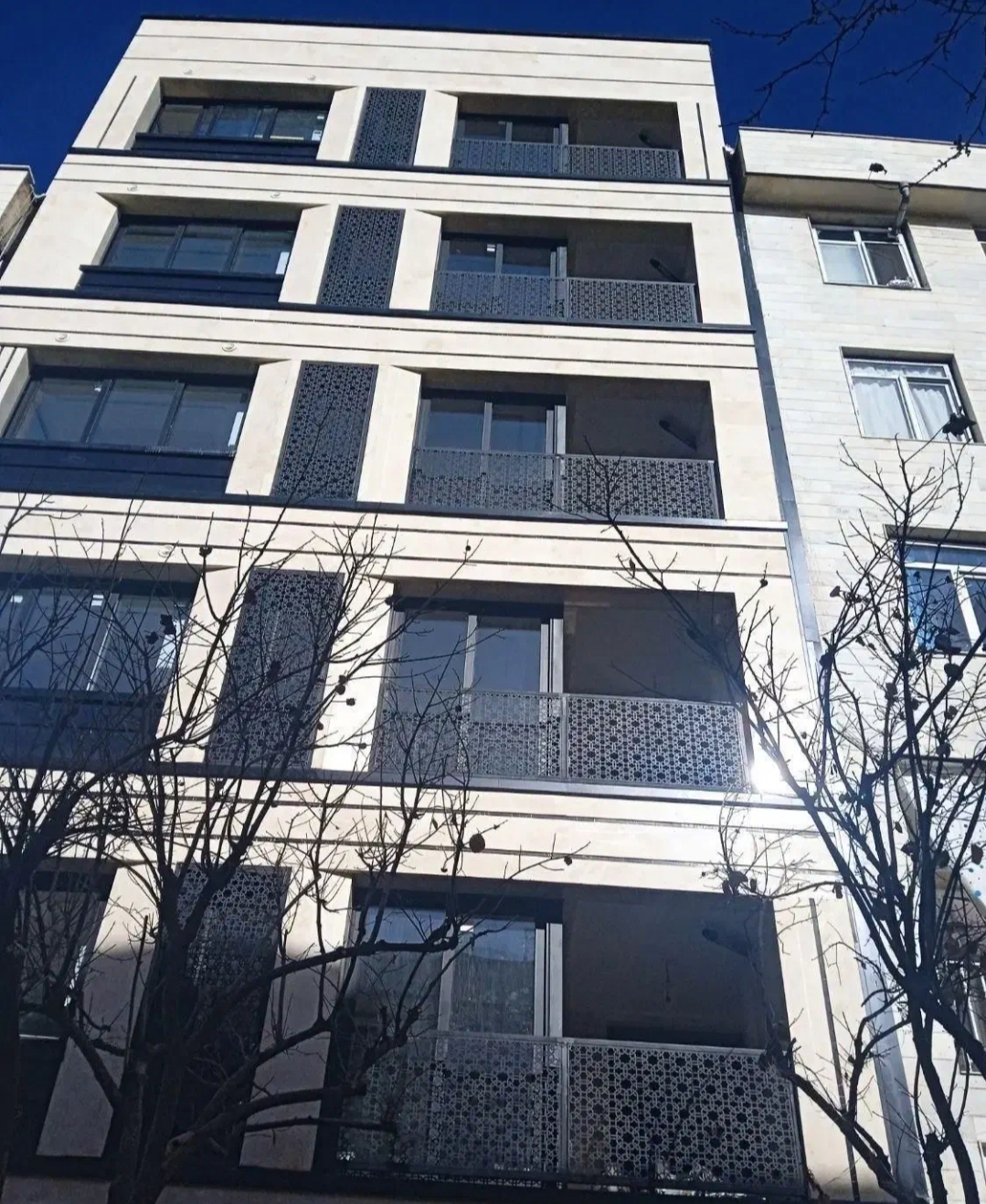 شرکت خدماتی نظافتی ابا ابادگران