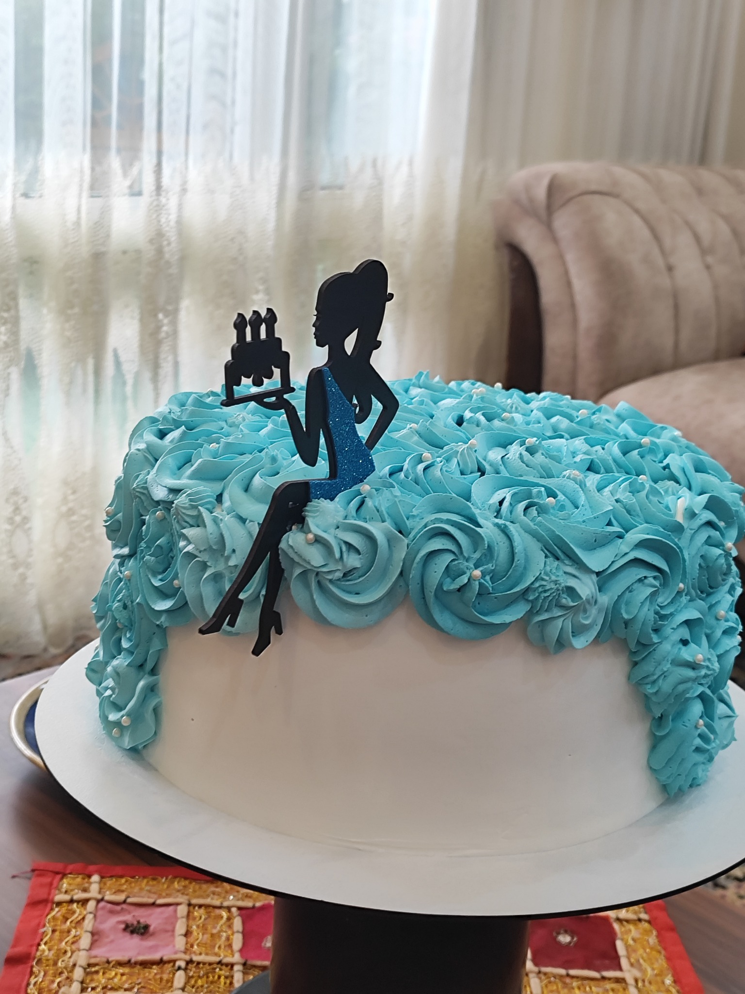 دسر و کیک خانگی کارامل