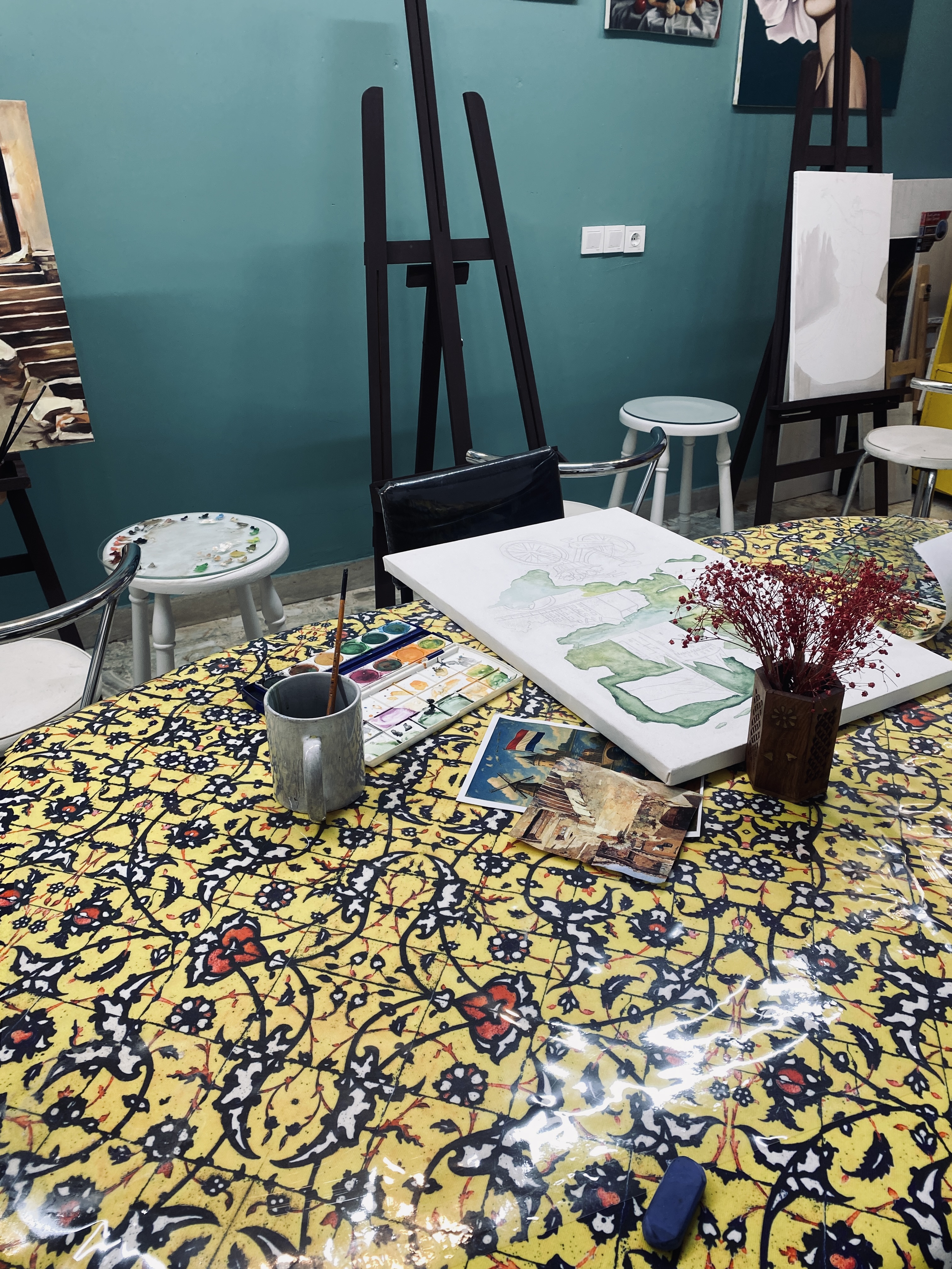 آموزش نقاشى كودك و بزرگسال نِآ