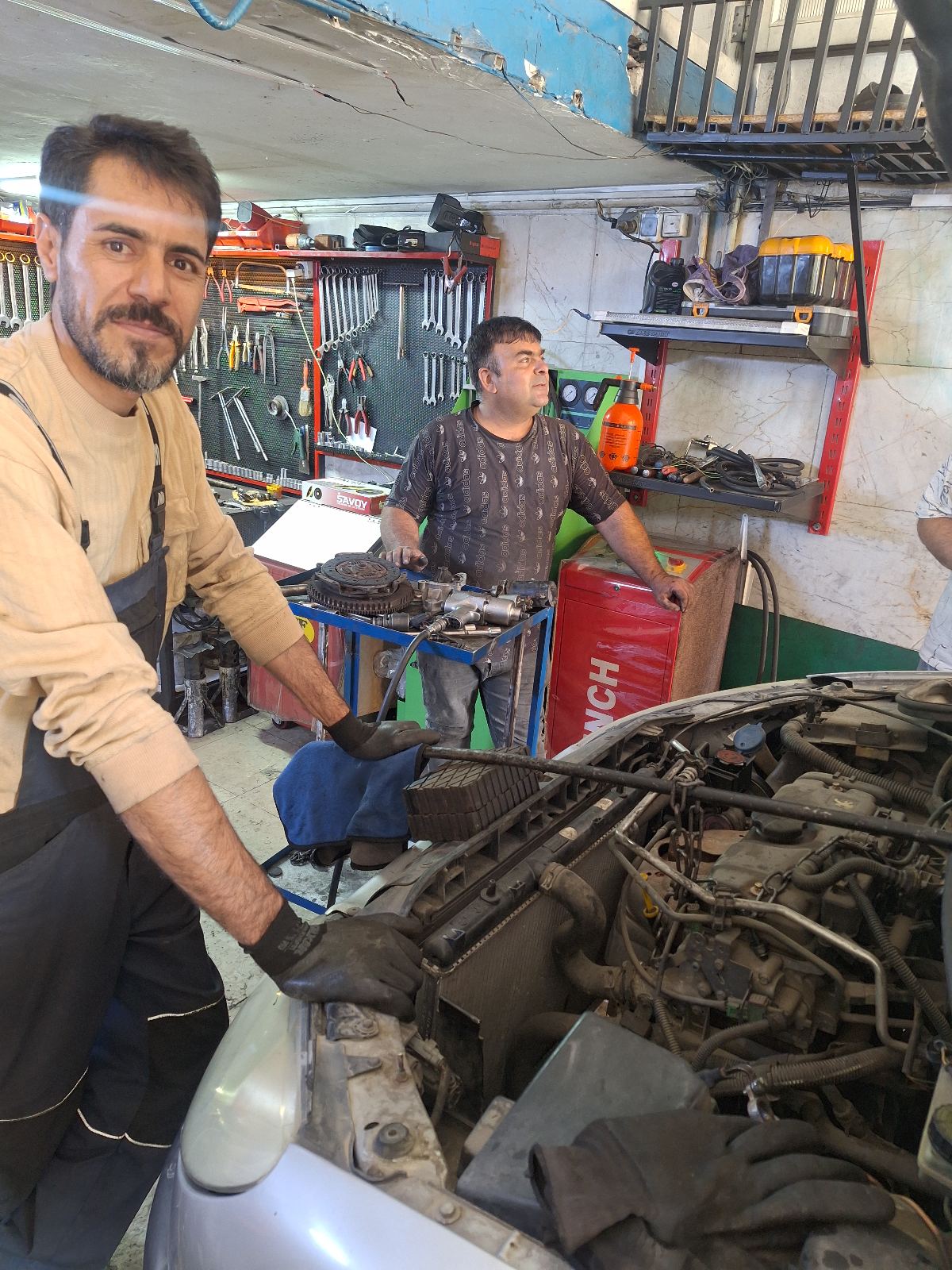 تعمیرگاه تخصصی رکورد