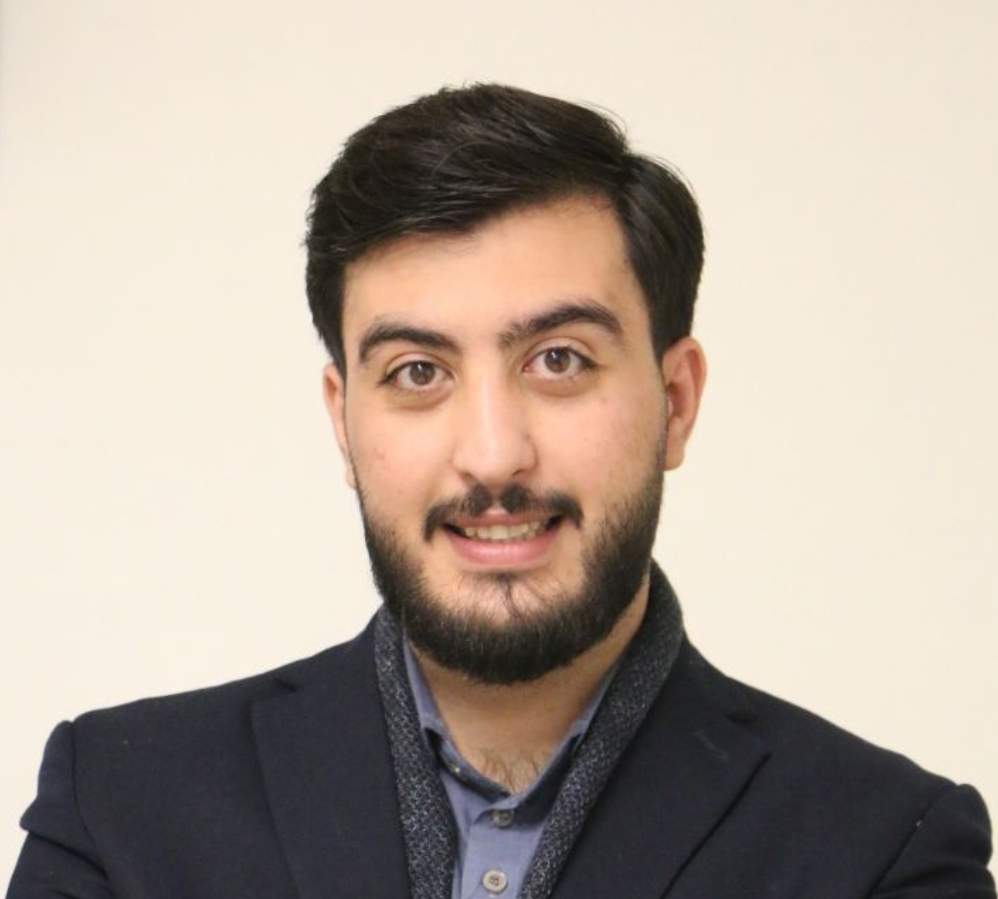وکیل علی پارسا