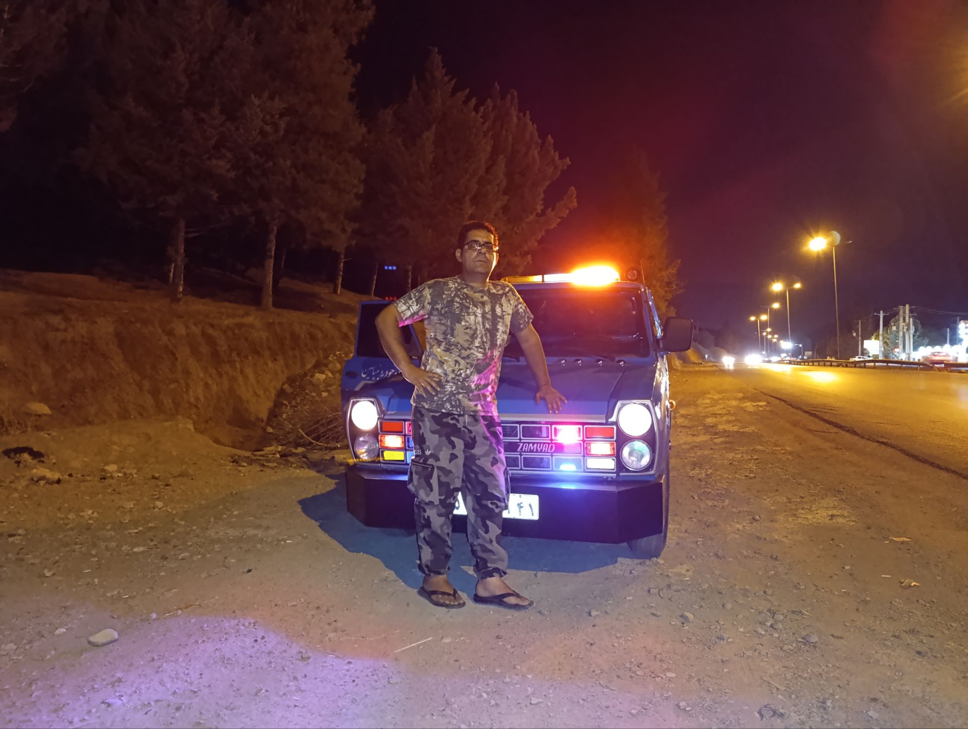 امداد خودرو  و یدک کش بنیامین