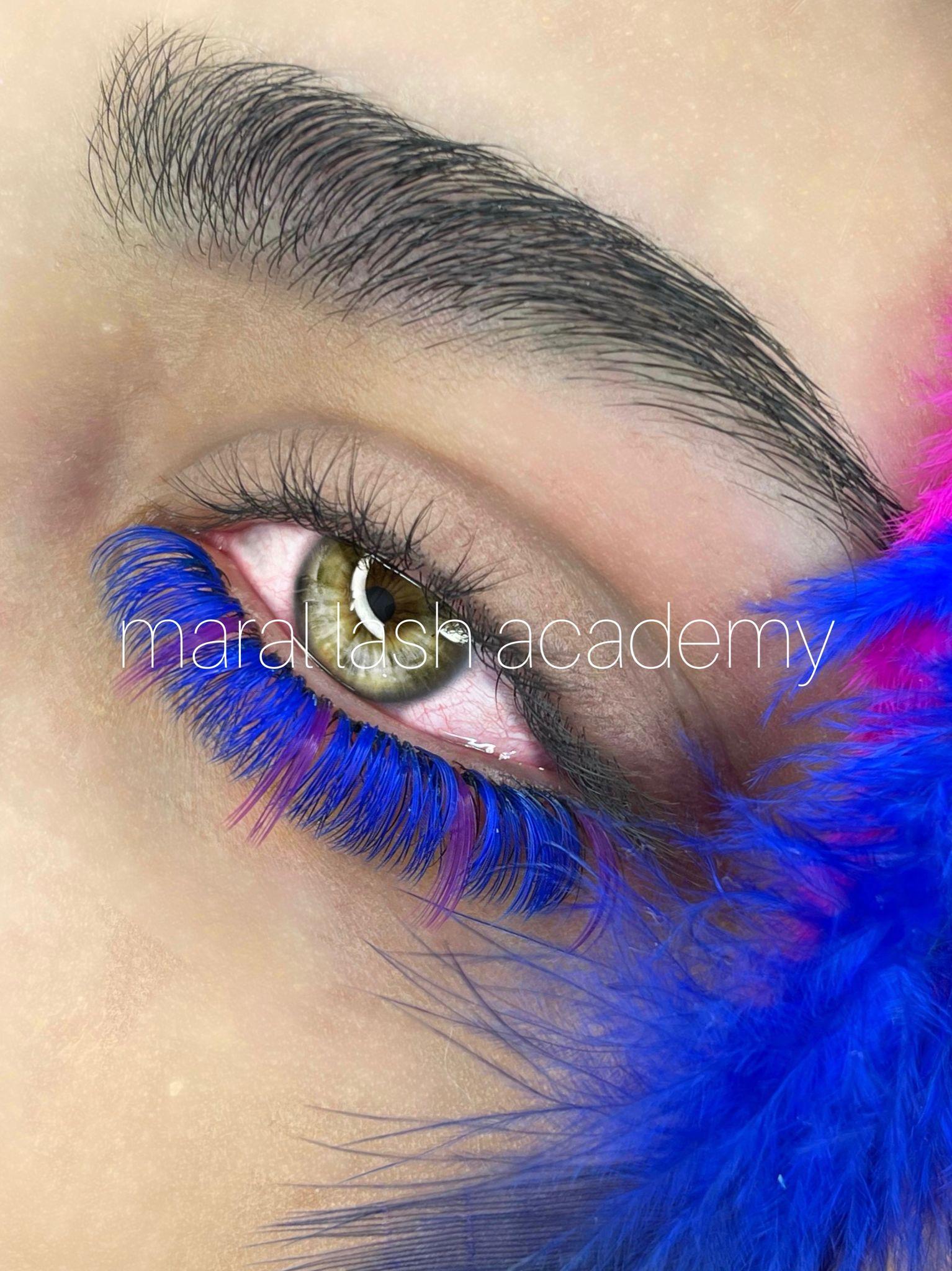 خدمات و اموزش اکستنشن مژه و لیفت مژه و ابر