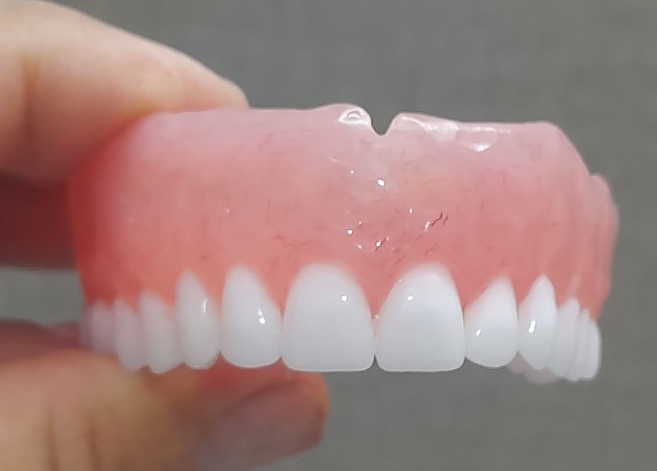 دندانسازی سبز  dental green lab