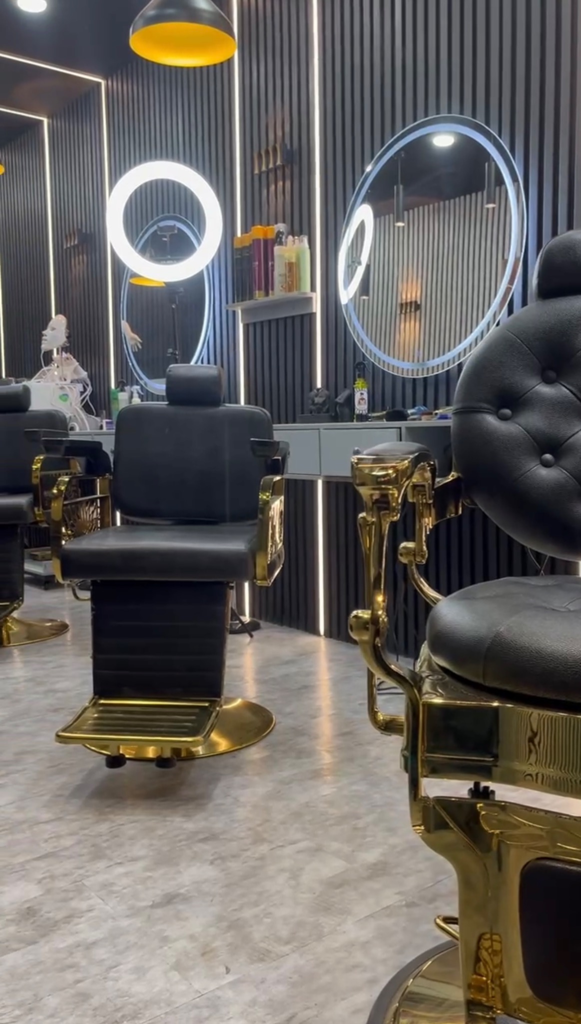 سالن زیبایی مستر رنگو