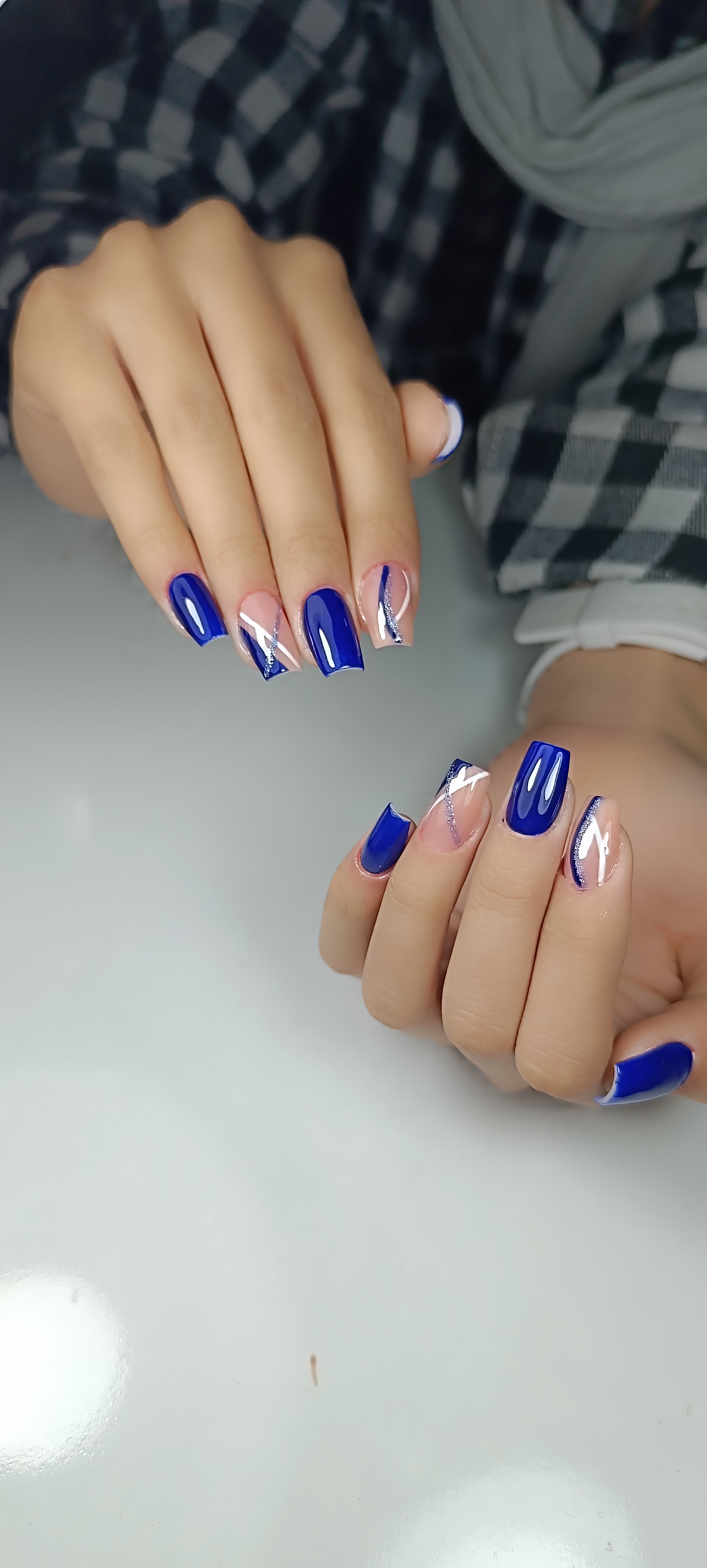 خدمات تخصصی ناخن معصومه