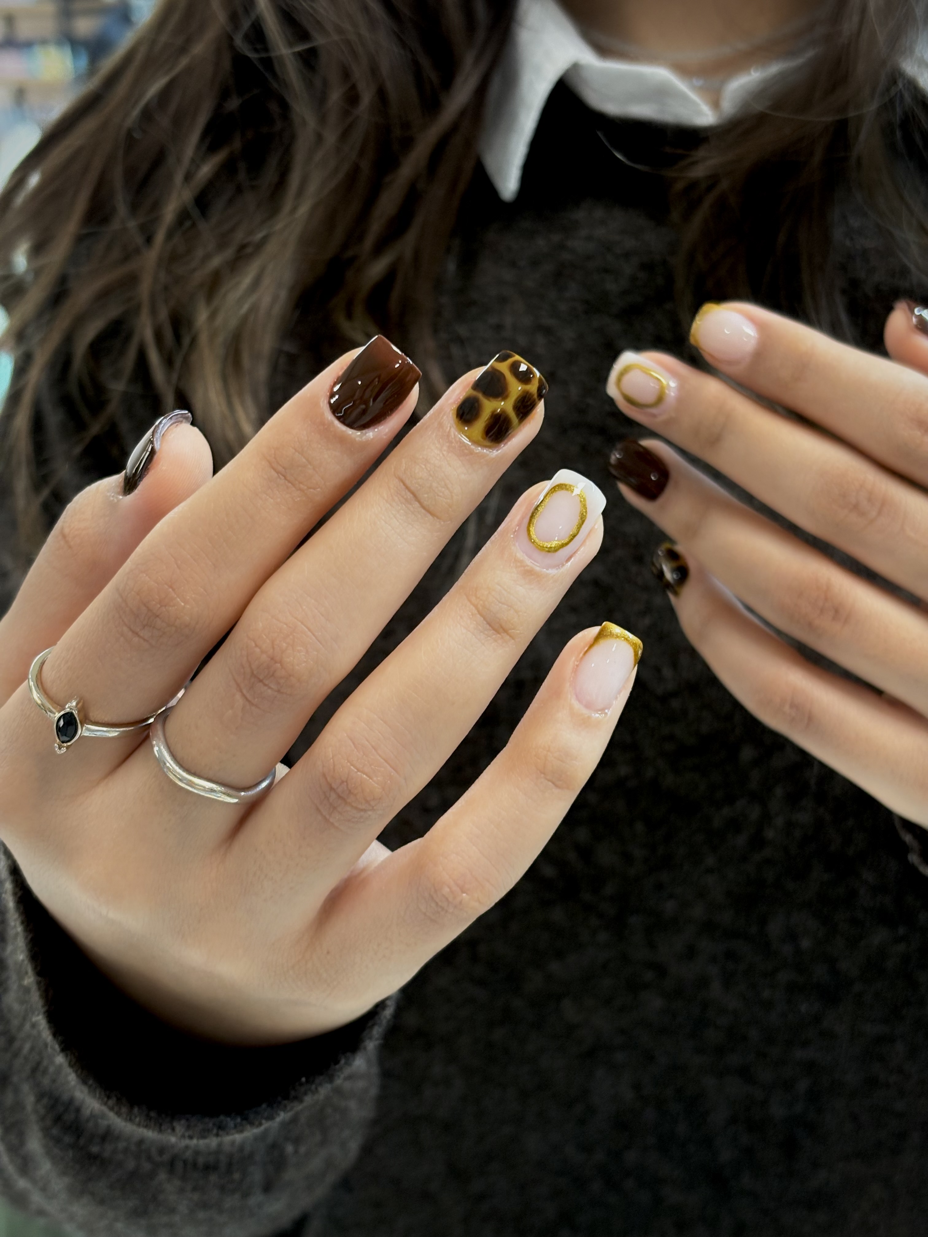 خدمات تخصصی ناخن حنا