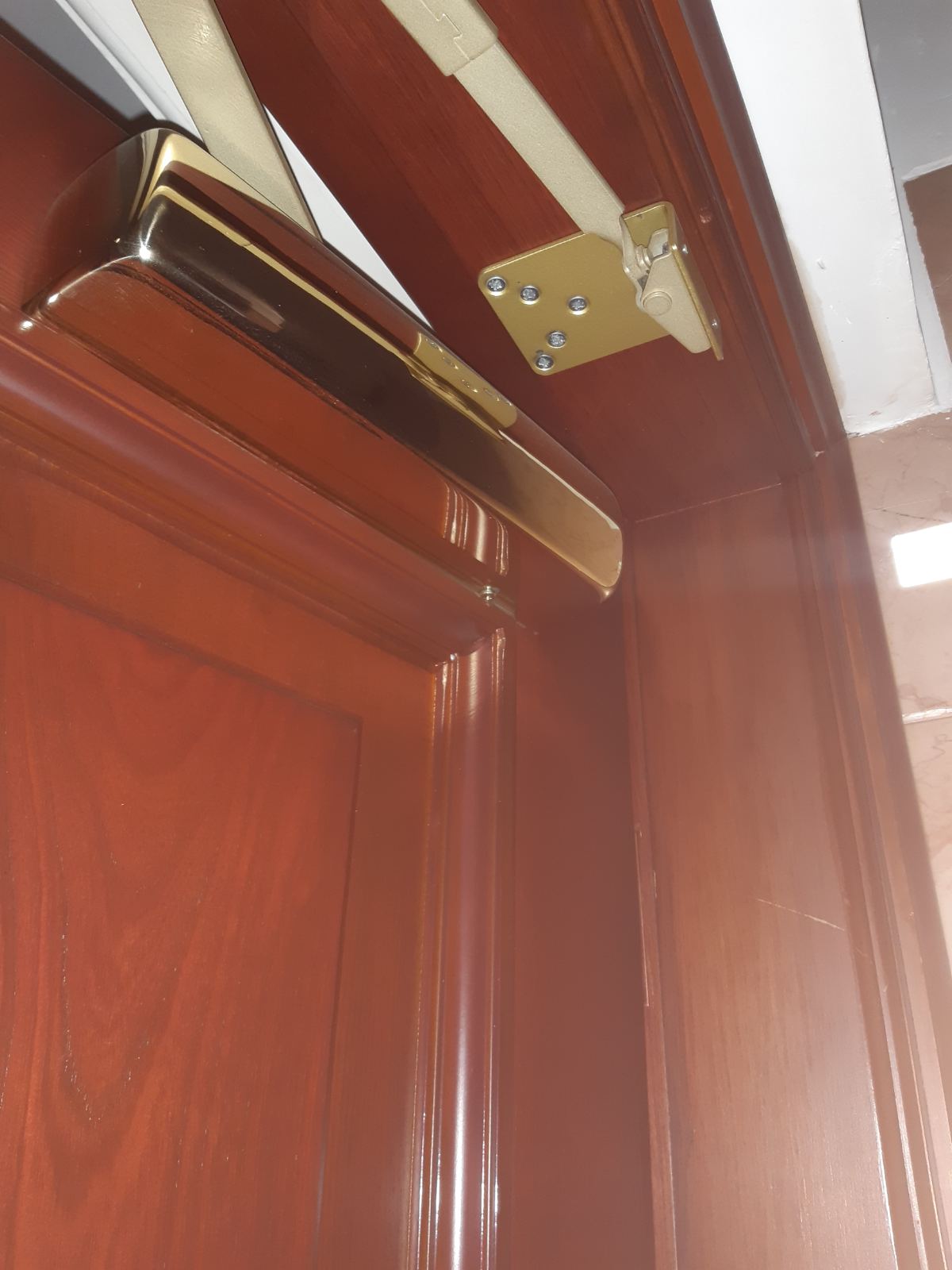 فروشگاه قفل و جک درب ABLOY