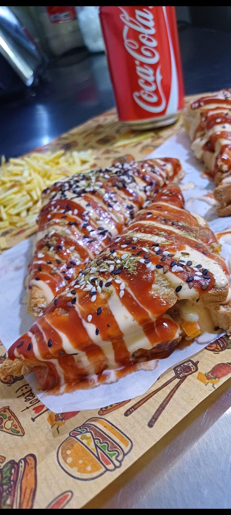 فست فود خودمونی پیتزا اسنک ساندویچ