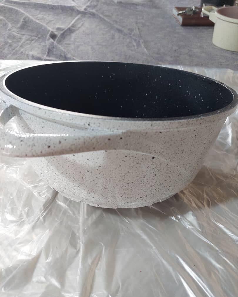 کارگاه بازسازی ظروف