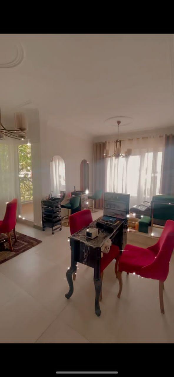 مل رُز سالن زیبائی