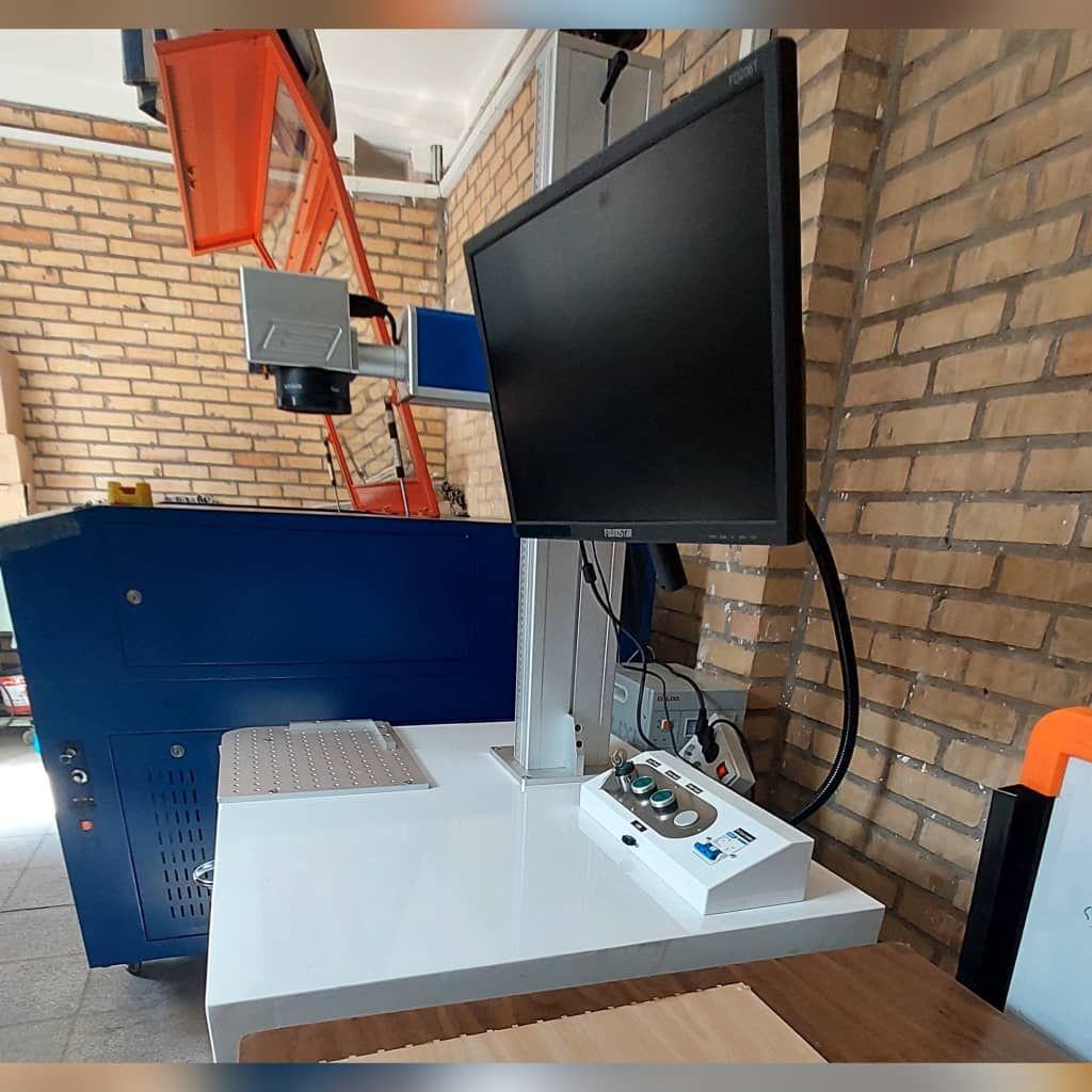 برش لیزری و حکاکی غیر فلزات و حکاکی فلزات