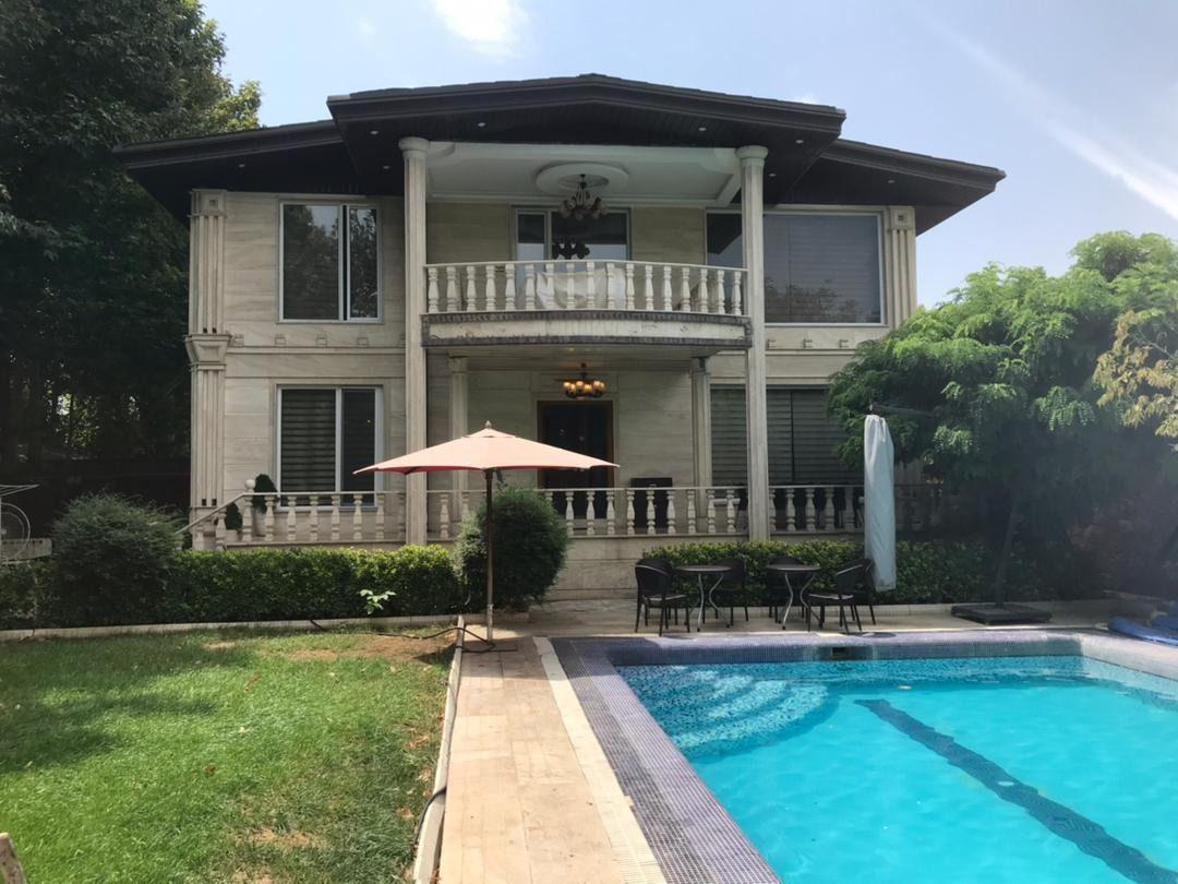 اجاره روزانه ویلا های لوکس رضایی