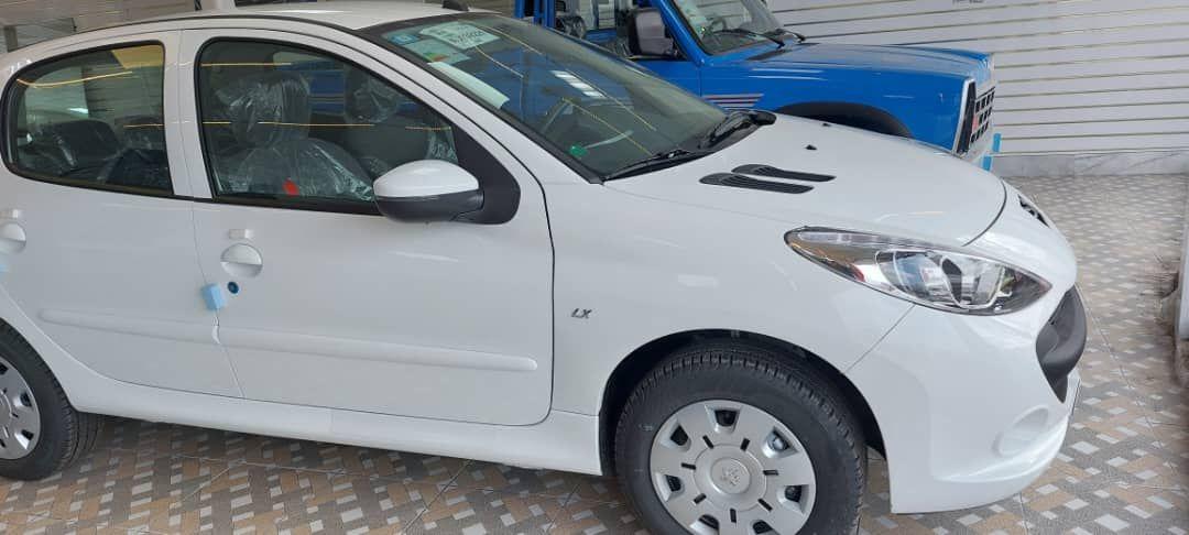 نمایشگاه اتومبیل حافظ