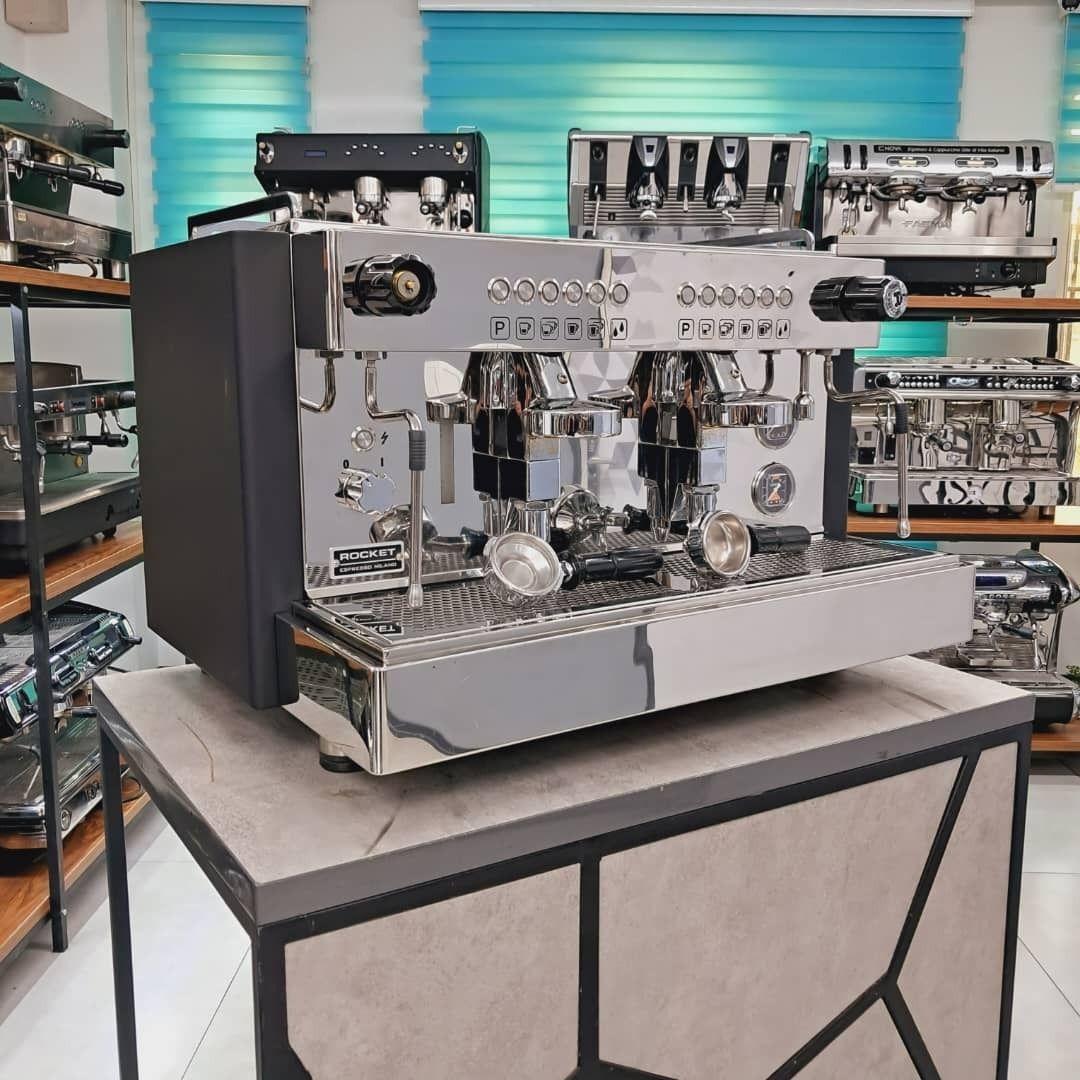 تجهیزات کافه و رستوران