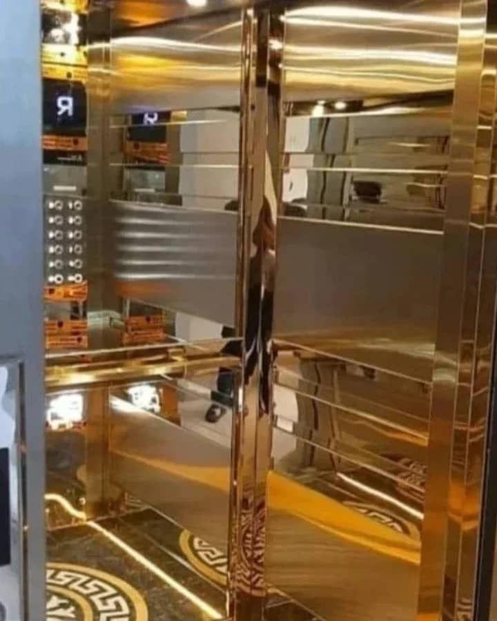 آسانسور و پله برقی آسانبر کاخ چهلستون