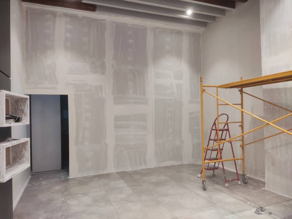 نقاشی ساختمان علیرضا برقی