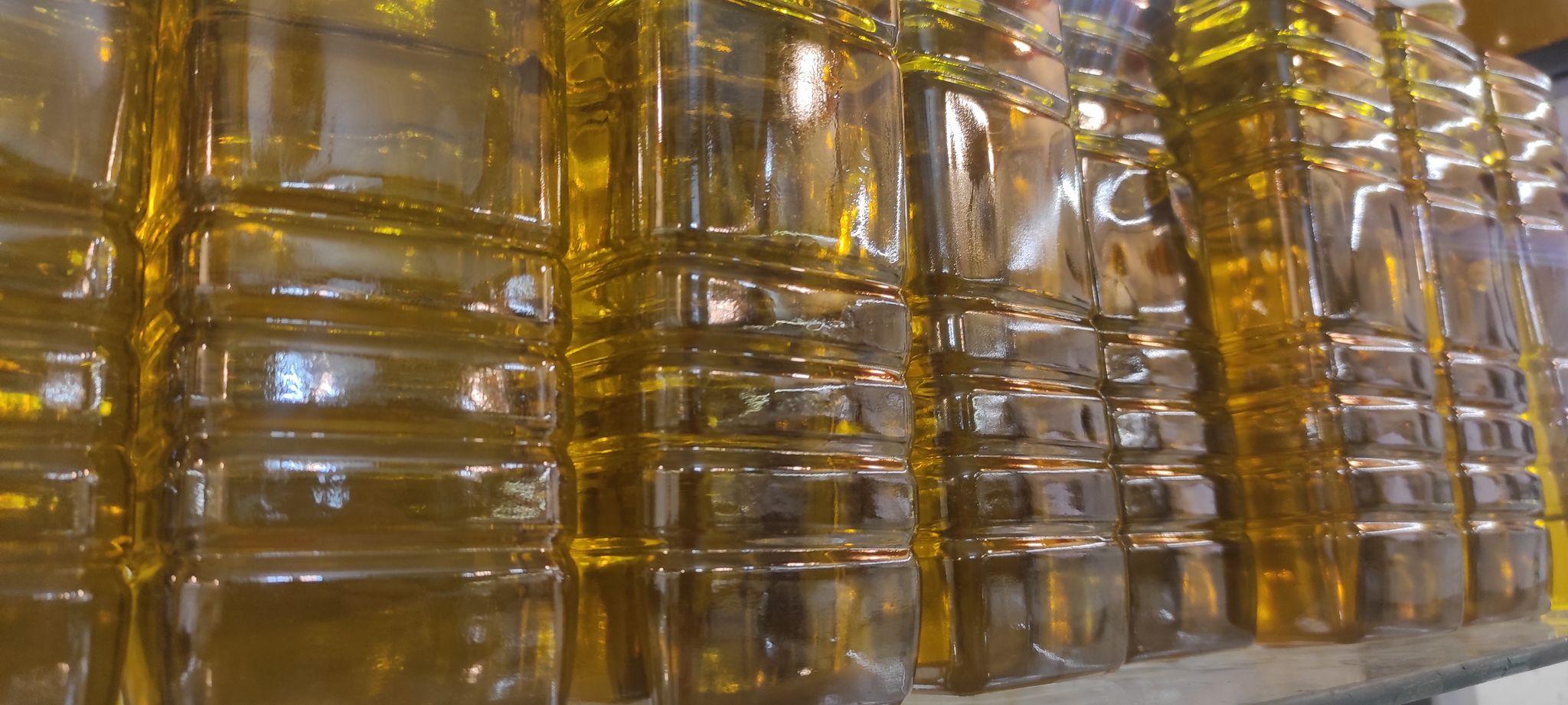 روغن زیتون بی بو و بودار آقای شعبانی