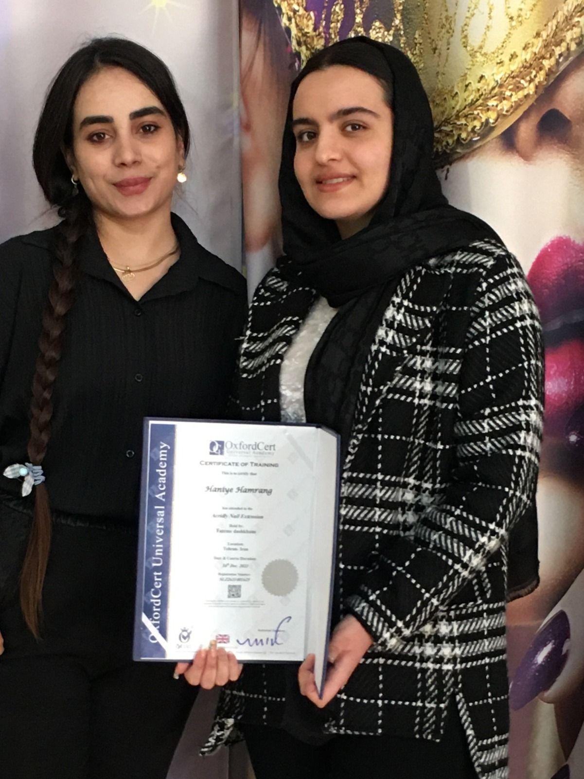 سالن تخصصی ناخن مایسا