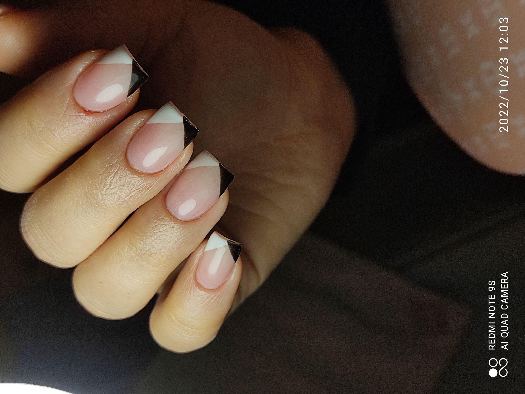 ناخن کاری تخصصی نرگس