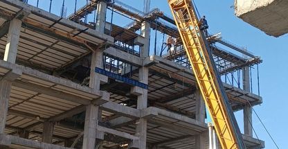 جرثقیل جیرفت صادق