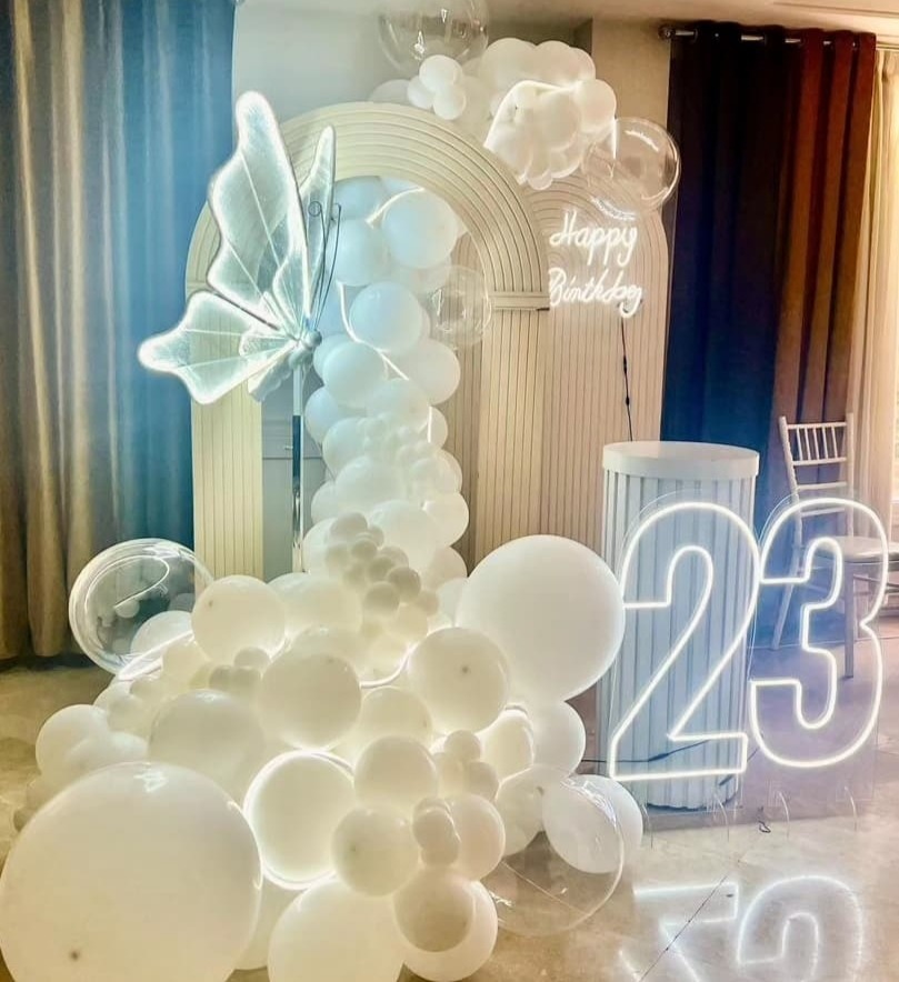 بادکنک آرایی و گل آرایی بنفشه