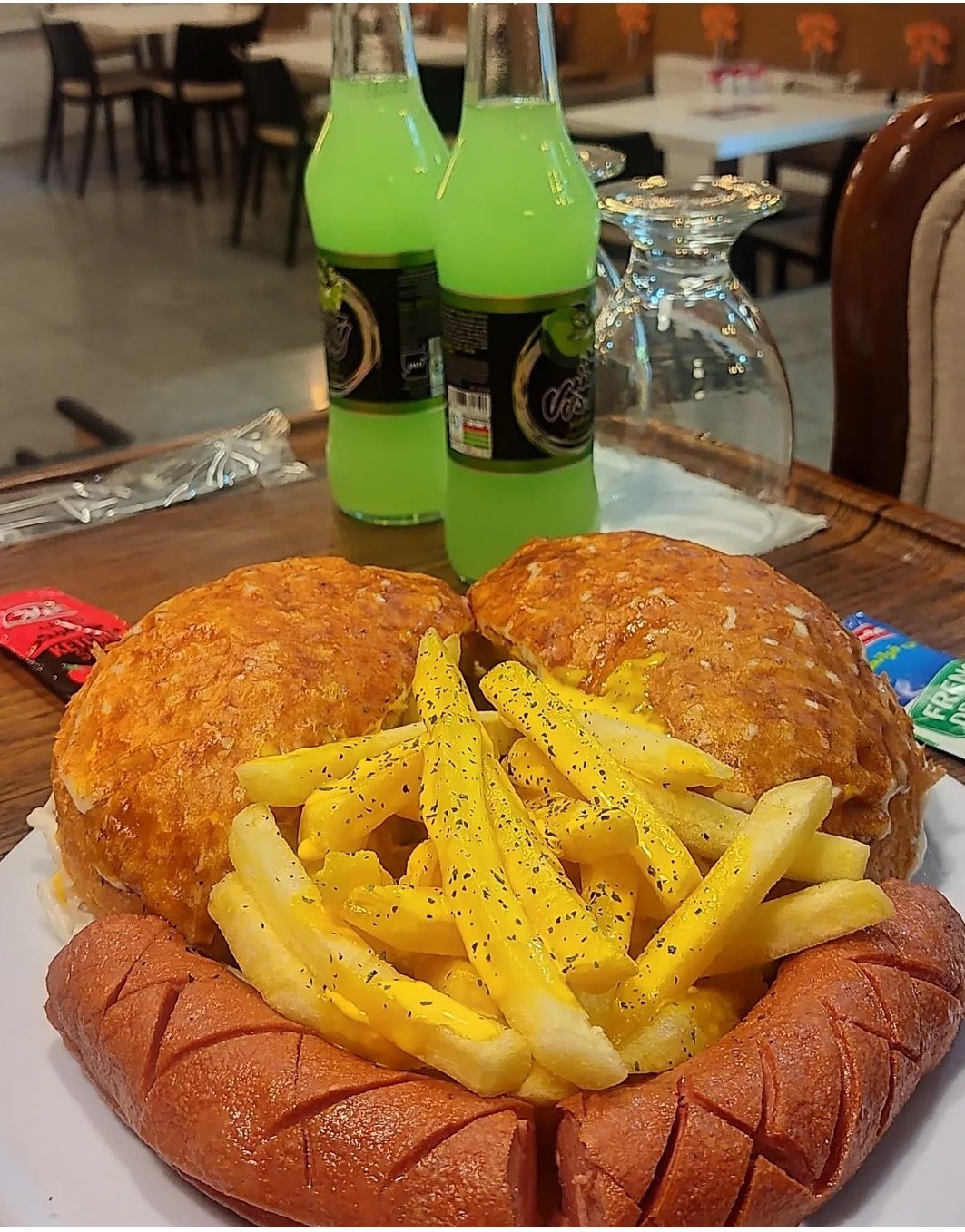 فست فود حس خوب