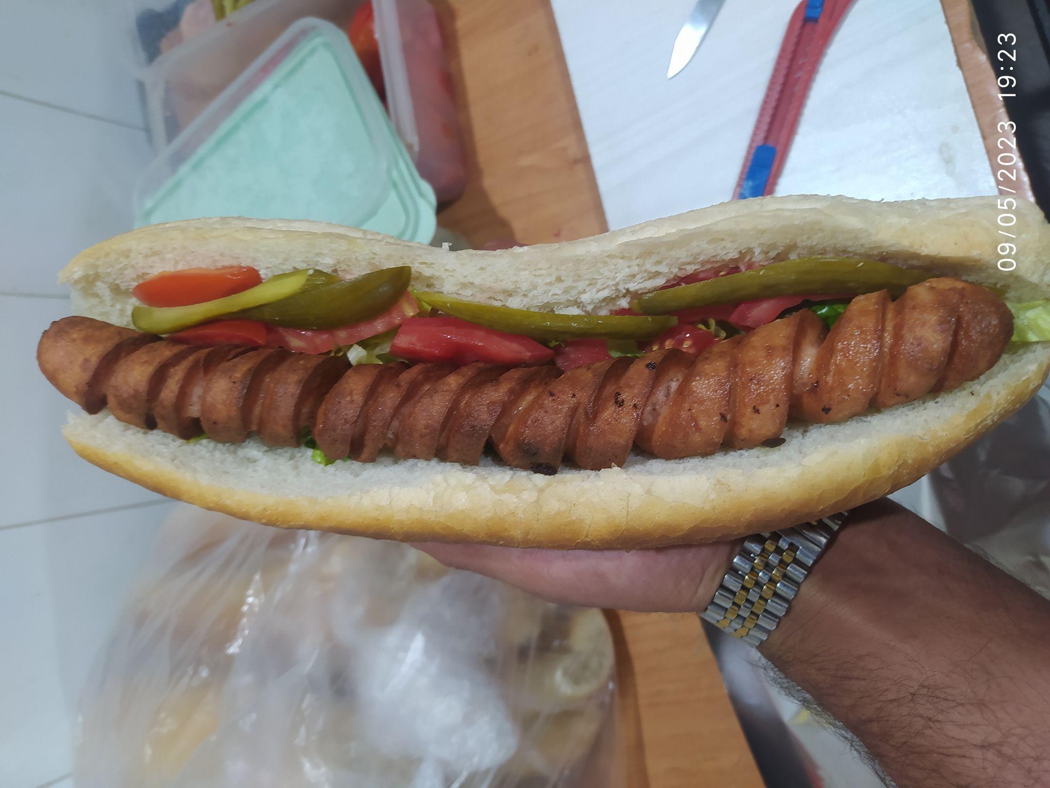 ساندویچی توکیو