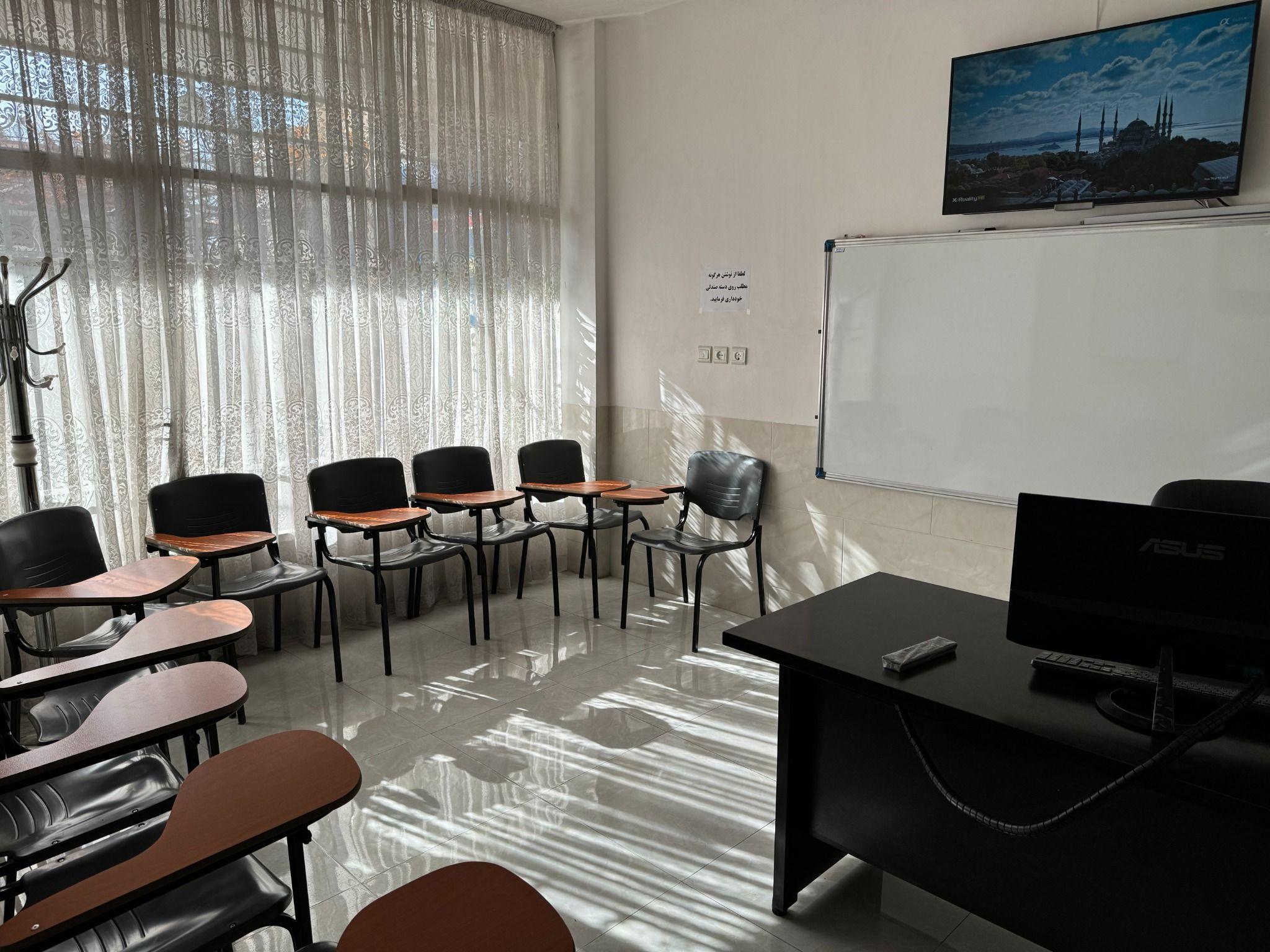 آموزشگاه زبان های خارجی کیهان