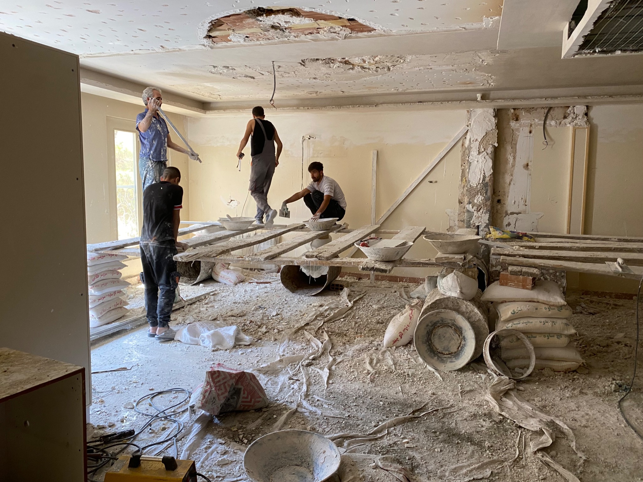 گروه ساختمانی رخام