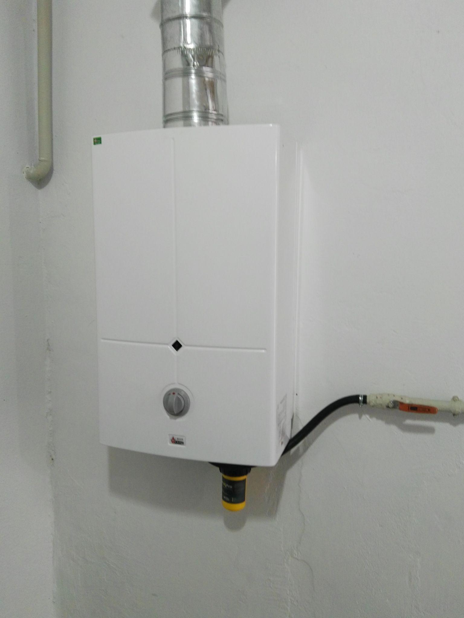 نصب سرویس تعمیرات آبگرمکن بخاری و شومینه